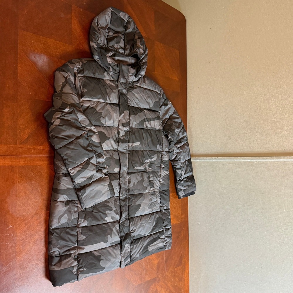 Calvin Klein Mens XL Camo Puffer Jacket Grey Black